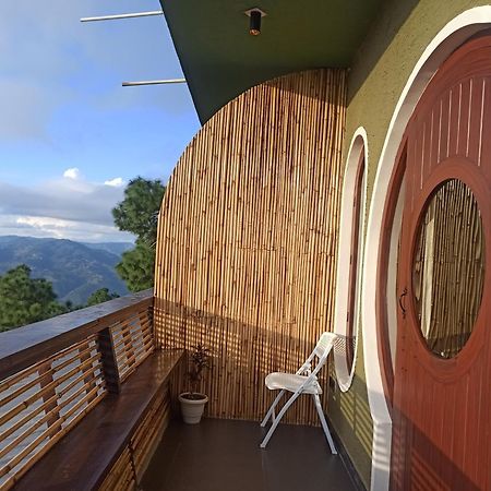 Himalayan Hobbit House Hotel Almora Exterior foto