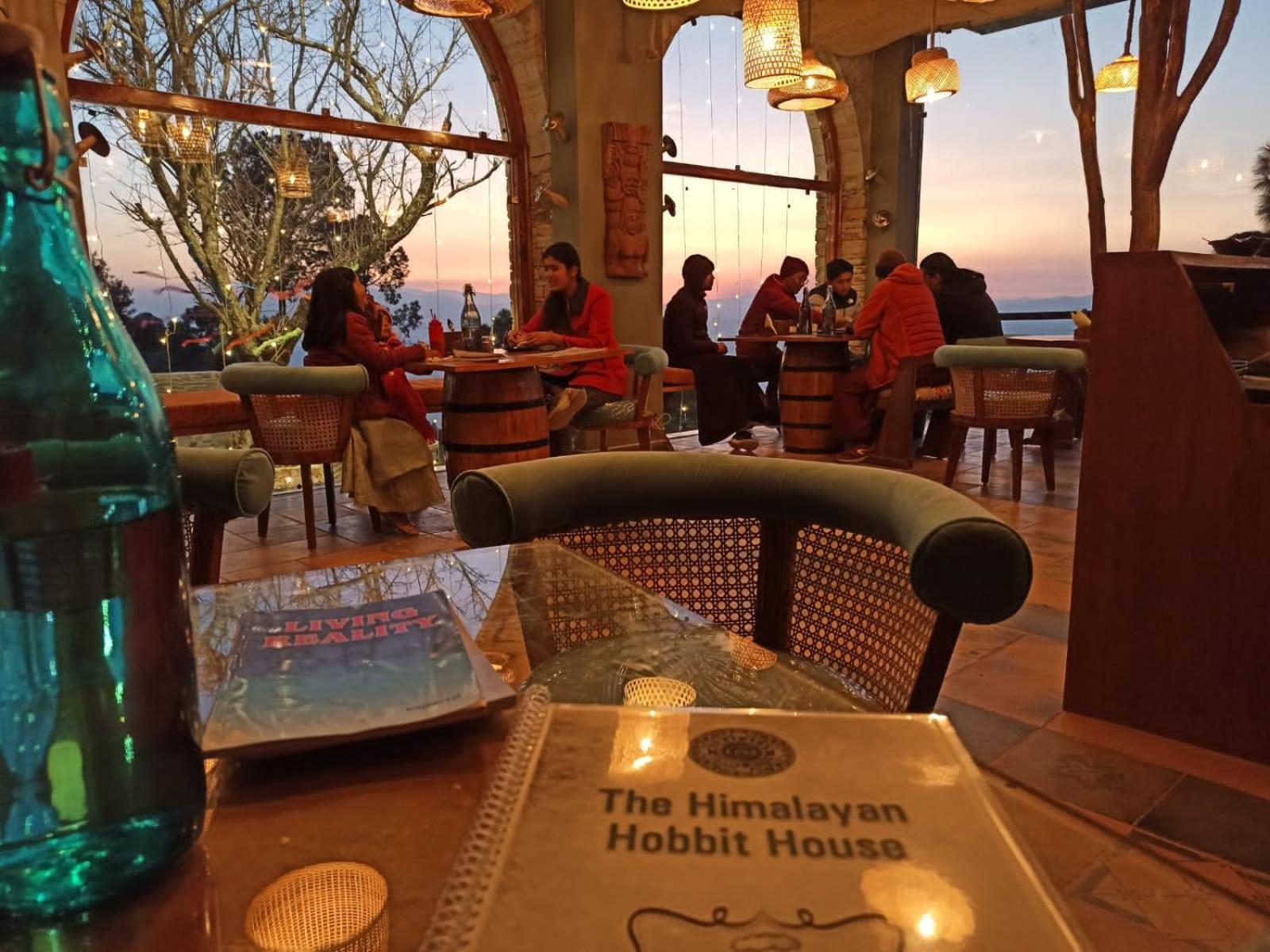 Himalayan Hobbit House Hotel Almora Exterior foto