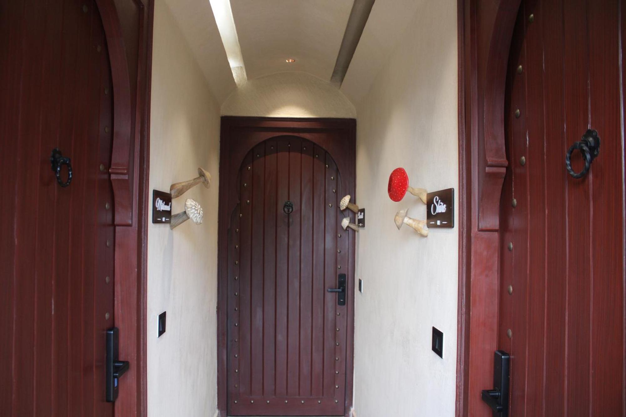 Himalayan Hobbit House Hotel Almora Exterior foto