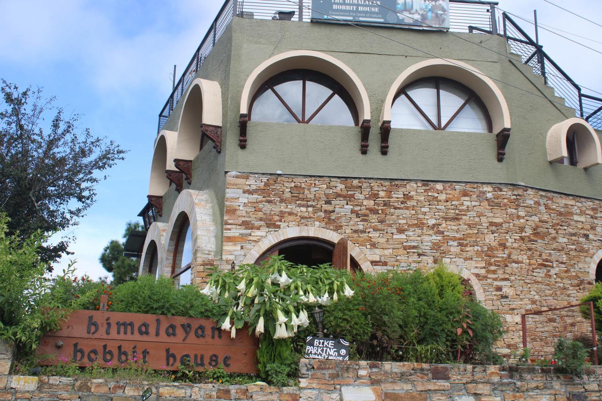 Himalayan Hobbit House Hotel Almora Exterior foto